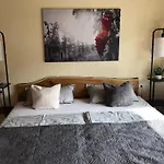Haus Milaneva 3*