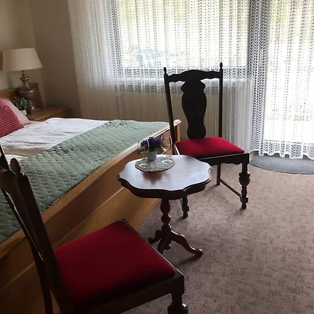 Konukevi Haus Milaneva 3*