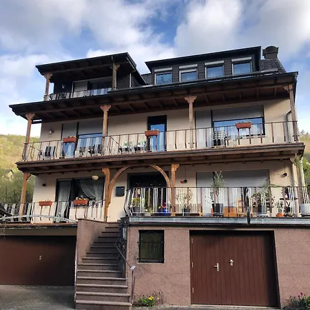 Haus Milaneva