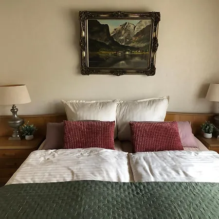 Pensjonat Haus Milaneva 3*