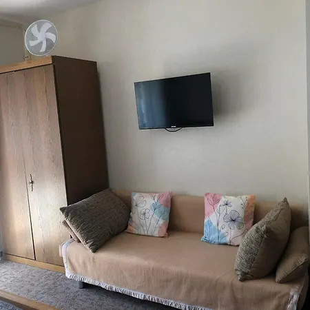 Haus Milaneva Pensjonat Klotten
