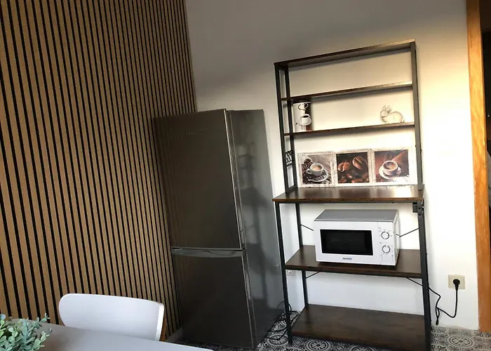 Konukevi Haus Milaneva Klotten