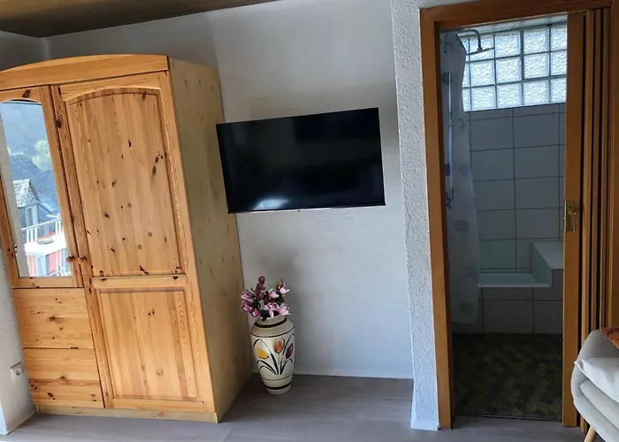 Haus Milaneva Konukevi Klotten