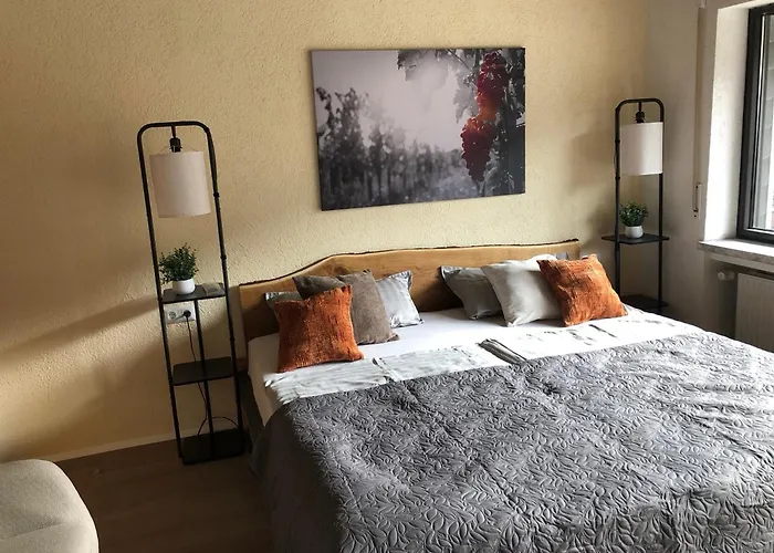 Konukevi Haus Milaneva 3*